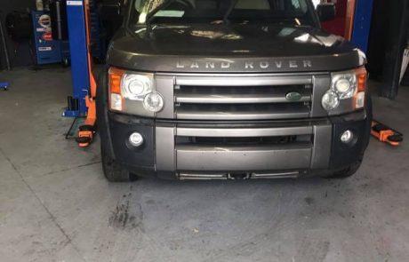 Land Rover Discovery 4 repair
