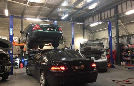 BMW V7 repair